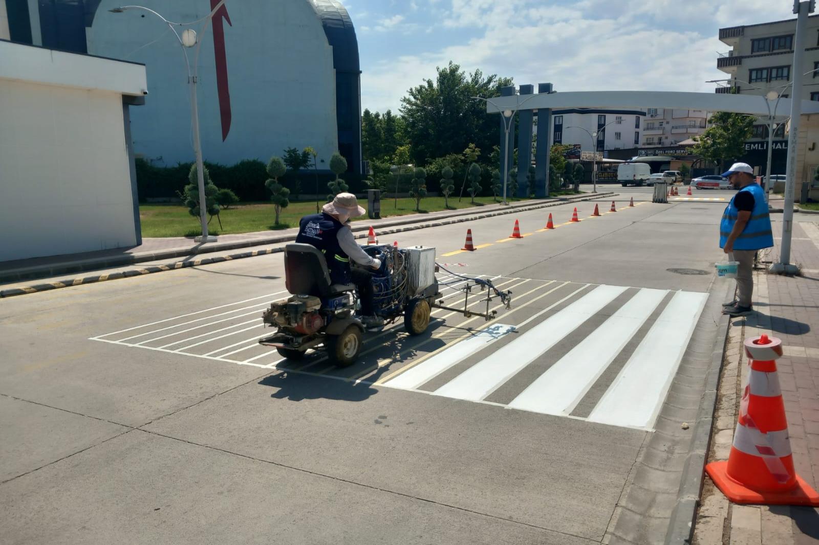 TRAFİK GÜVENLİĞİ İÇİN ULAŞIM ÇALIŞMALARI SÜRÜYOR