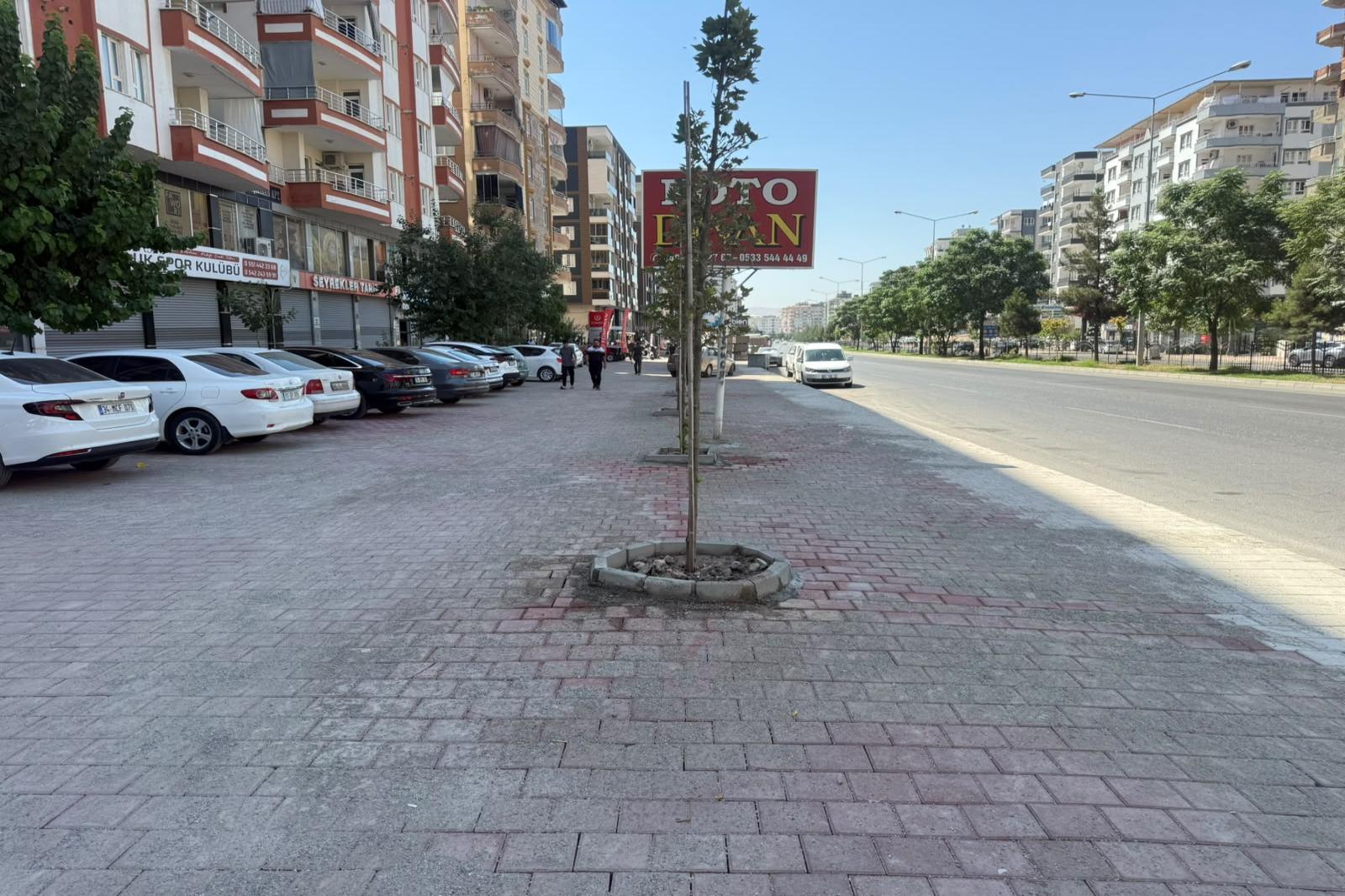 O Bulvar Yeni Görünümüne Kavuşuyor