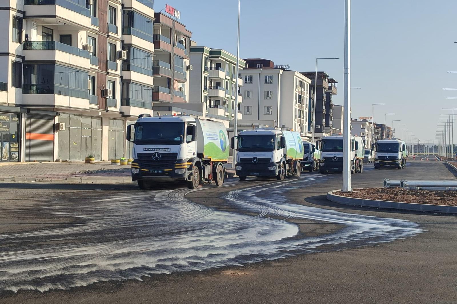 NECAT NASIROĞLU BULVARI AÇILIŞA PIRIL PIRIL HAZIRLANIYOR