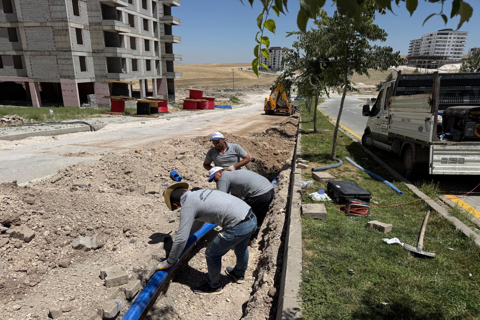 6,5 KİLOMETRELİK HATTA MODERN PEYZAJ DÖNÜŞÜMÜ