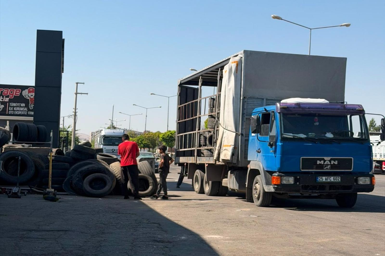 BATMAN'DA 600 TON ATIK LASTİK GERİ DÖNÜŞÜME KAZANDIRILDI