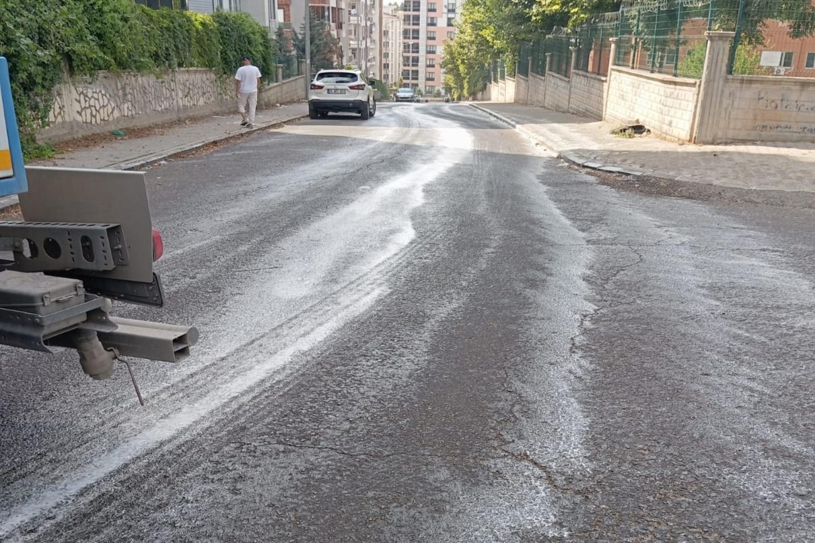 Batman Belediyesi'nden Mahallelerde Kapsamlı Temizlik Çalışması