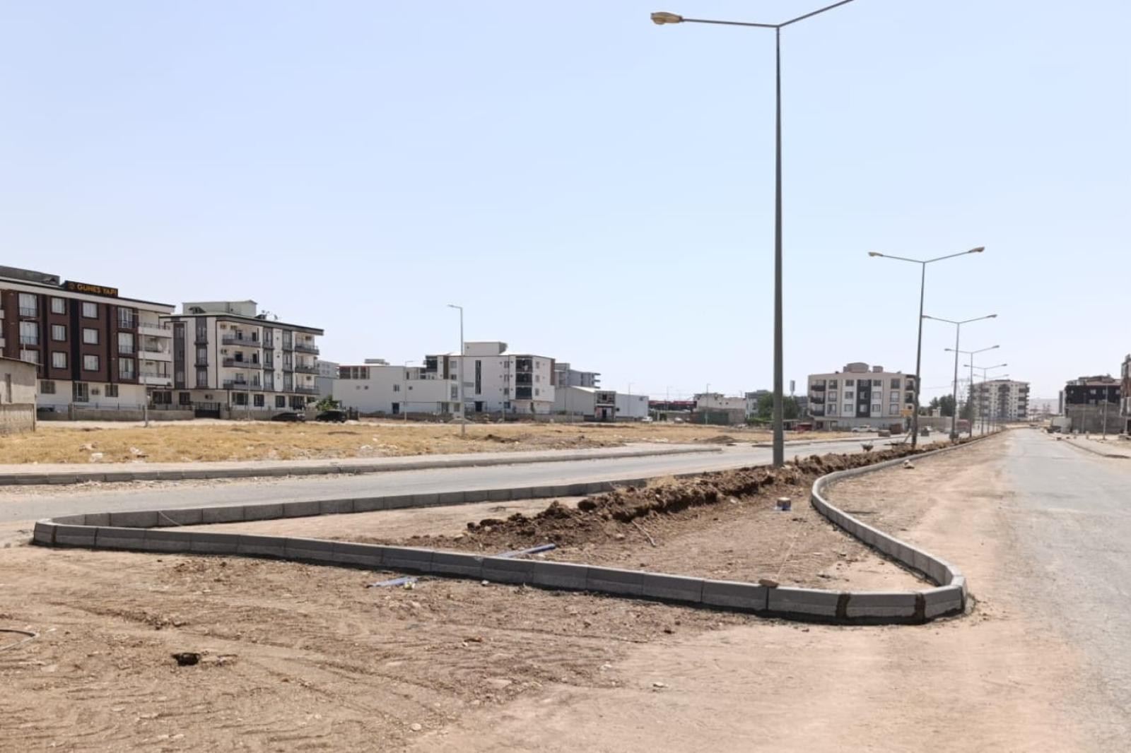 Bozulan Parke Yollar Tek Tek Yenileniyor